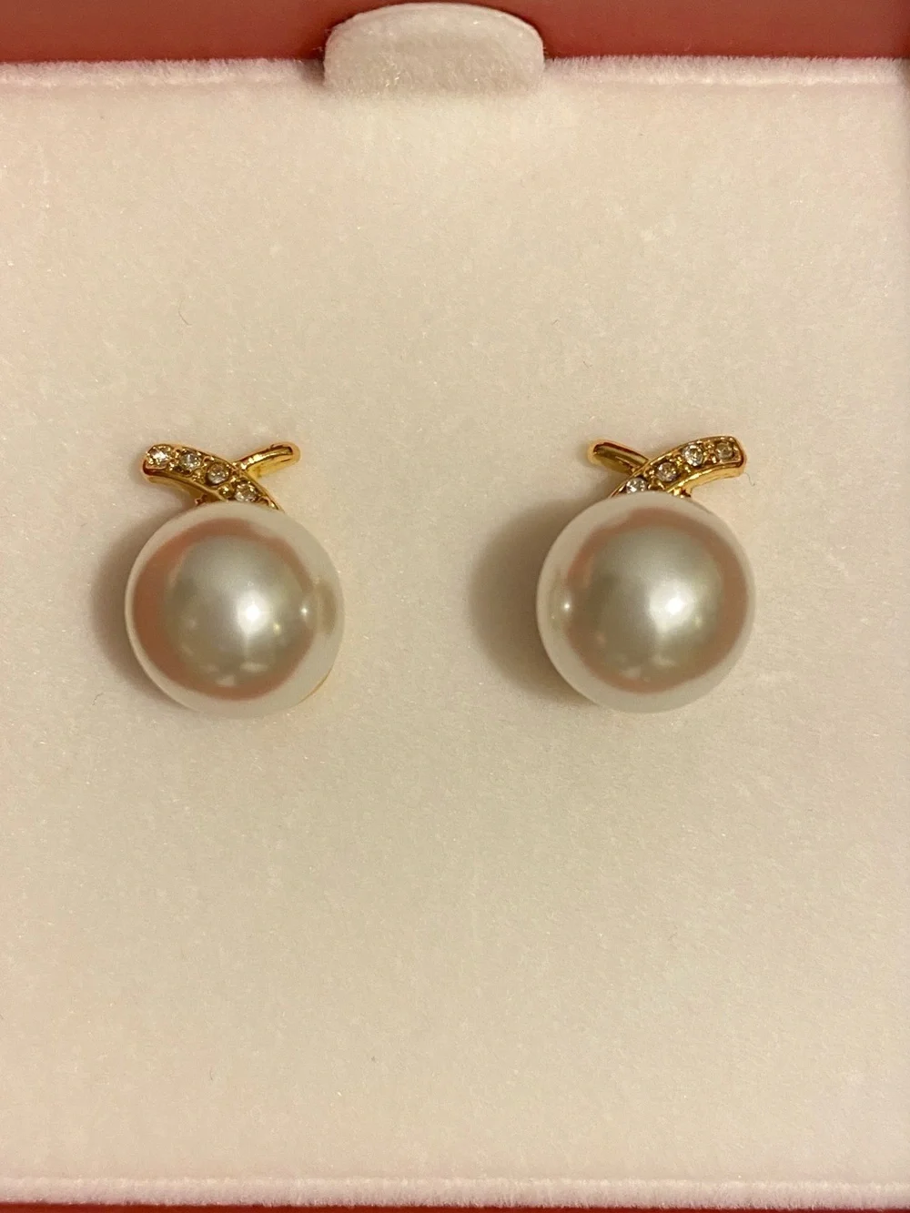 Talbots Gold Pearl Stud Earrings - White - Gold - Faux Diamond Accents - Picture 4 of 4